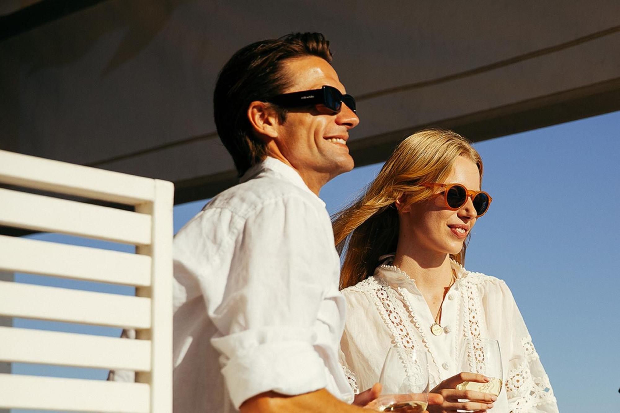 Domes Lake Algarve, Autograph Collection Vilamoura Exteriér fotografie Two people wearing sunglasses